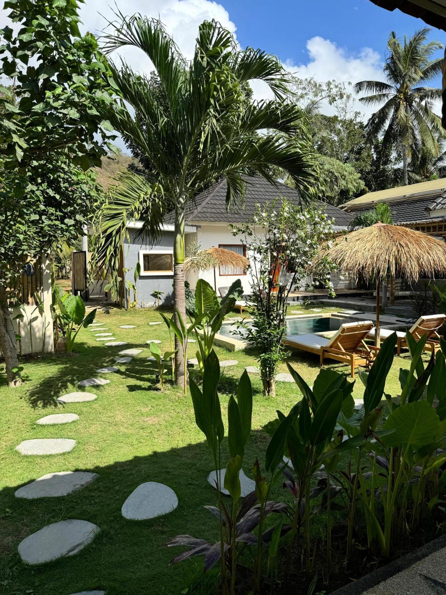 Masaya Retreat Lombok Hotel Kuta  Exterior photo