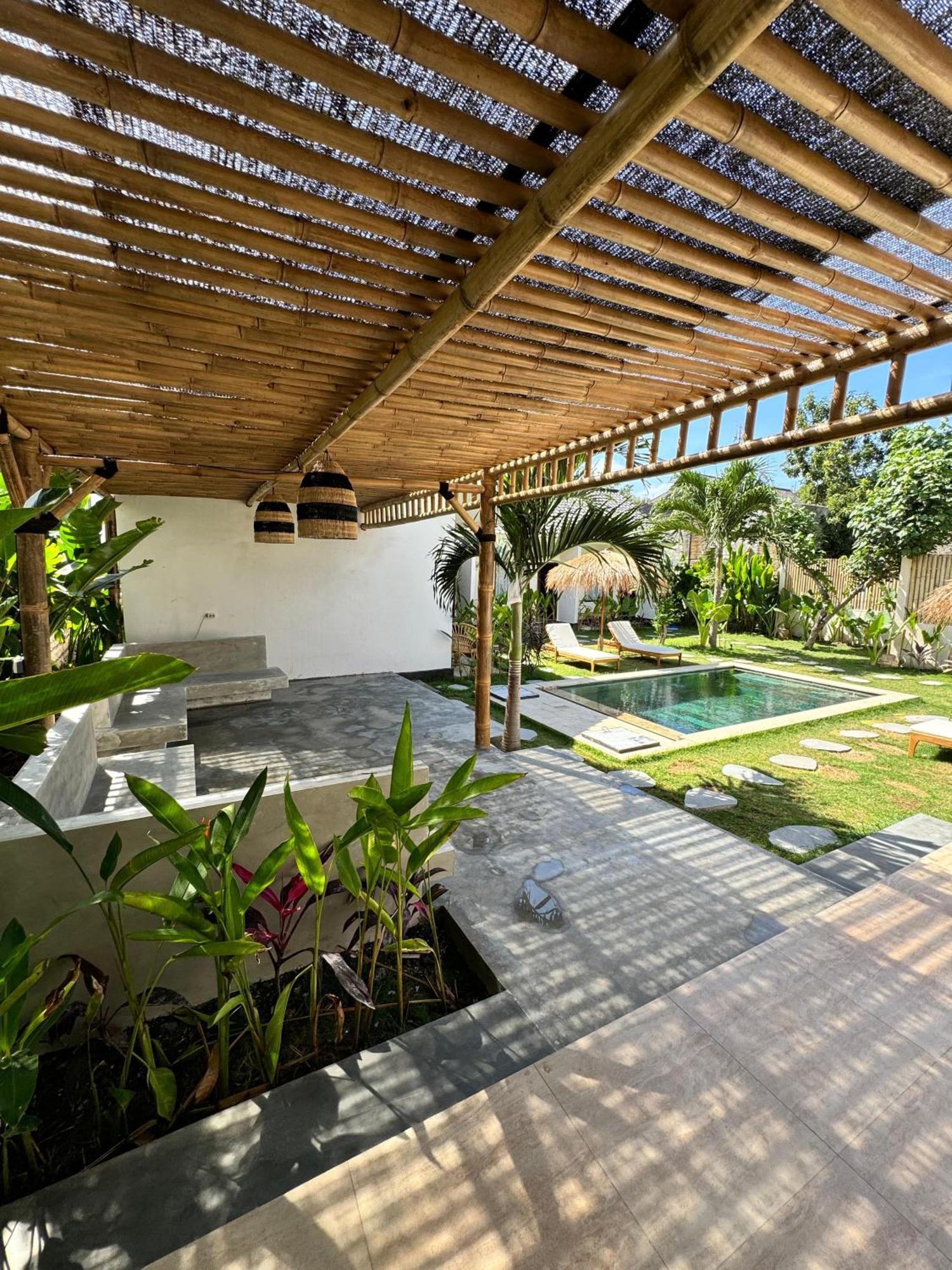 Masaya Retreat Lombok Hotel Kuta  Exterior photo