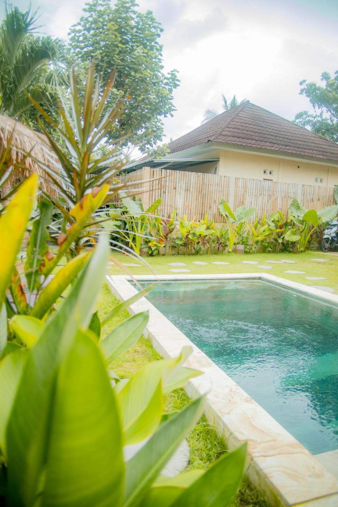 Masaya Retreat Lombok Hotel Kuta  Exterior photo